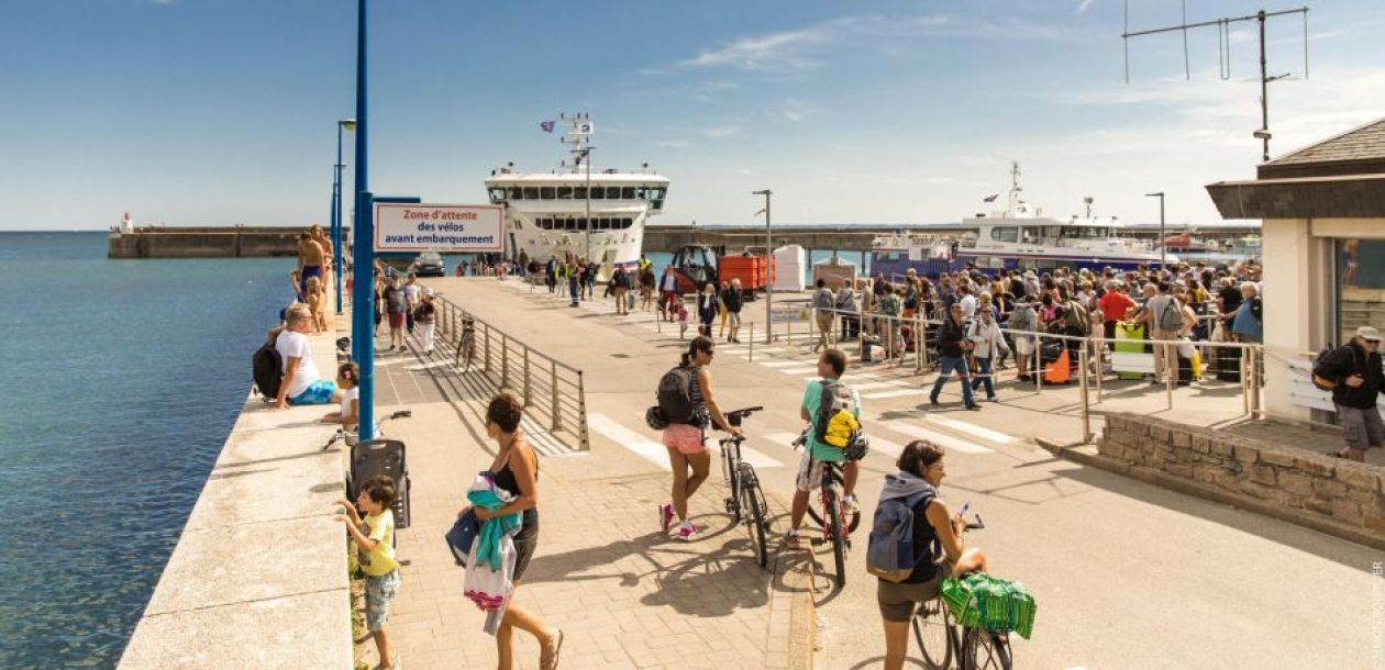 Du00e9part de Quiberon vers les u00eeles u00a9 Simon Bourcier