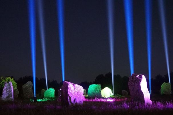 Son et lumière à Carnac © Skedanoz